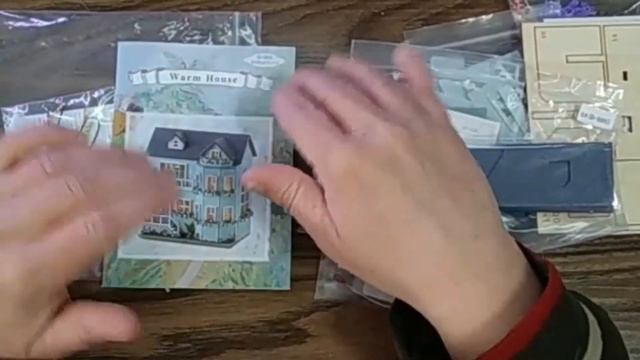 DIY Mini Warm House Model Building Kit with Lights. смотреть онлайн