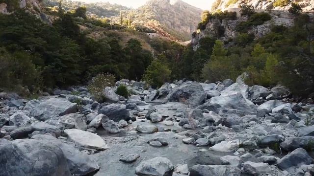 POLLINO | IPHONE 11 PRO & MAVIC MINI | Cinematic video смотреть онлайн