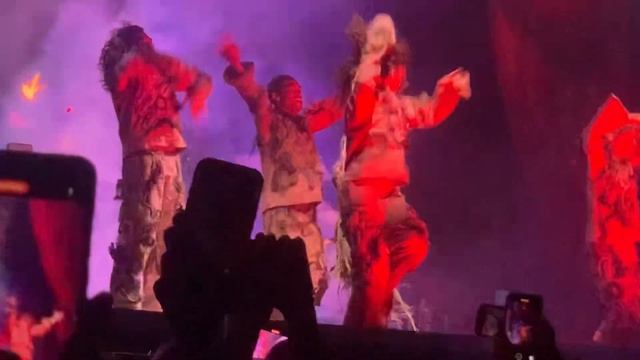 fav clip of “NYMPHOLOGY” Live in Seattle ♡ Melanie Martinez ♡ Portals Tour 2023 смотреть онлайн
