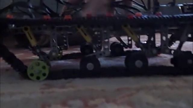 Lego RC tank смотреть онлайн