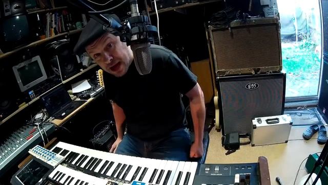 ONE MAN BAND - live performance & in-depth demo! смотреть онлайн