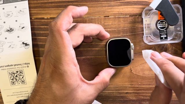 Apple Watch Ultra 2 Unboxing and Spigen screen protector installation GLAStR EZ FIT смотреть онлайн