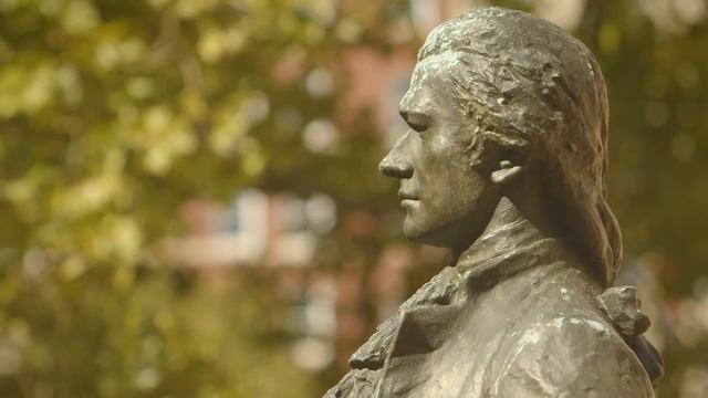 A Walk Through Campus смотреть онлайн