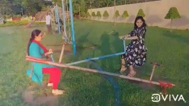 Me and my mom enjoy in park смотреть онлайн
