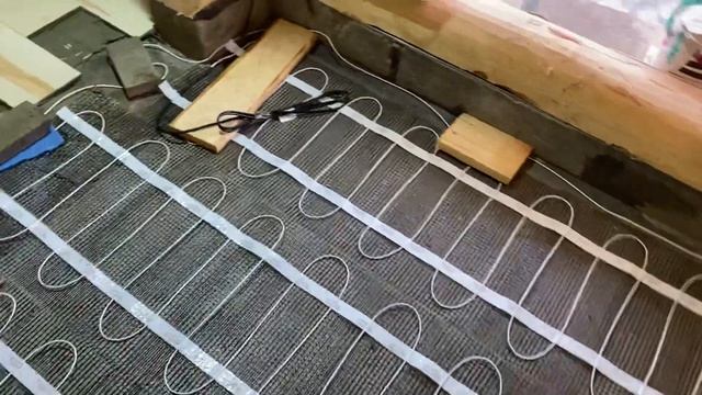 Электрический тёплый пол в баньке!!! смотреть онлайн