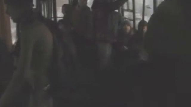 Голый в автобусе смотреть онлайн