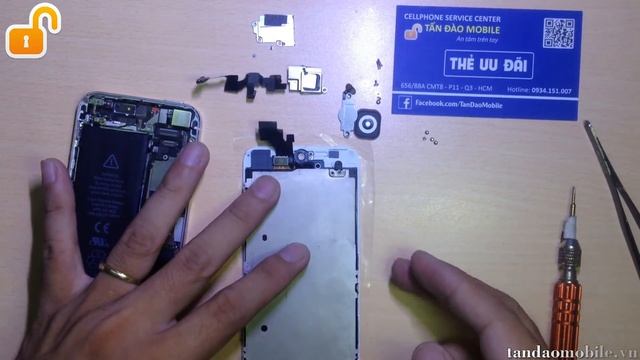Hướng dẫn thay mặt kiếng và màn hình iPhone 5 5s 5c chính hãng - Tấn Đào Mobile смотреть онлайн