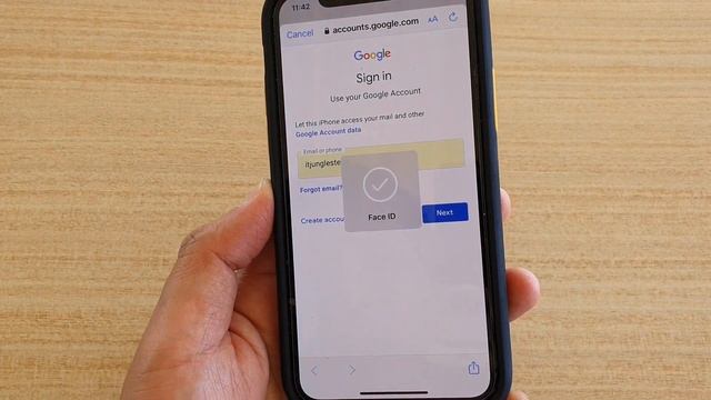 How to Add Google Account to iPhone 11 Pro | iOS 13 смотреть онлайн