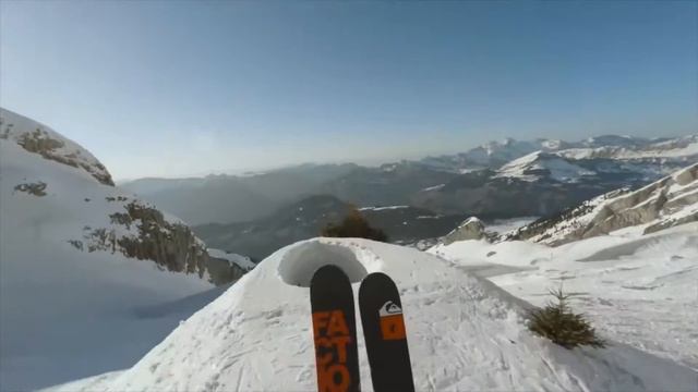 #VLOG_7 KIM FAVA SKI AT-BEARS TOWN SKI RESORT [POCHEON-SI] SOUTH KOREA 28/1/2017 смотреть онлайн