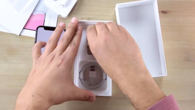 iPhone X Space Gray Unboxing and First Look смотреть онлайн