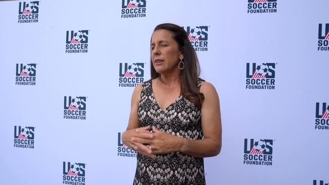Joy Fawcett at the U.S. Soccer Foundation's 25th Anniversary Celebration смотреть онлайн