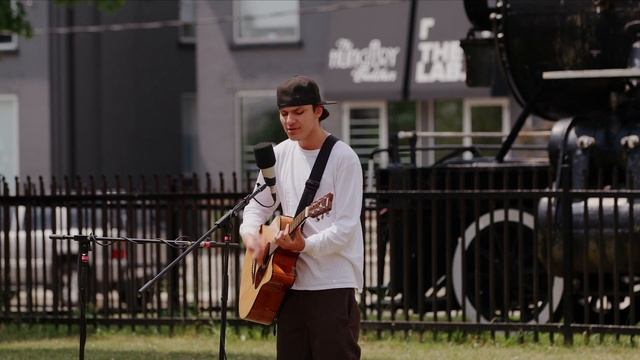 Celebrating Communities: Drives The Common Man смотреть онлайн
