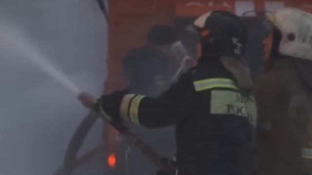 В Касево горит жилой дом смотреть онлайн
