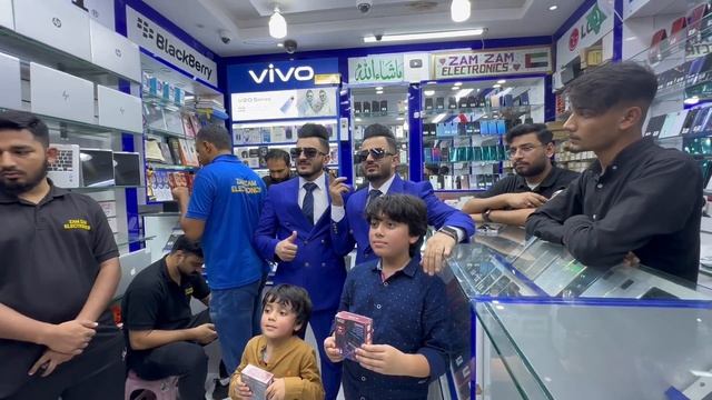 i Bought The Cheapest iPhone 14 pro From ZAMZAM - iPhone 14 Pro Max price Zamzam mobile Shop Dubai смотреть онлайн