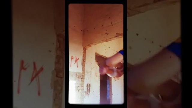 100 слоев скотча на руке Челлендж смотреть онлайн