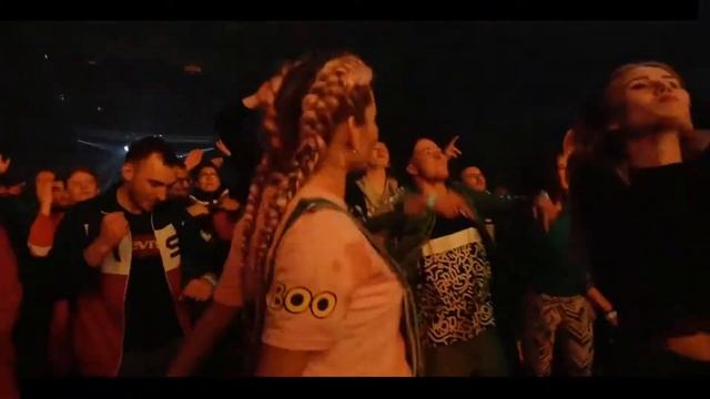 Светящиеся LED футболки на заказ смотреть онлайн