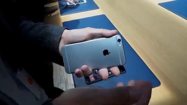 Hands On: Apple iPhone 6 tanıtım video смотреть онлайн