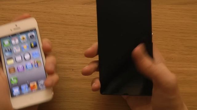 Sony Xperia Z vs. Apple iPhone 5 - Review смотреть онлайн