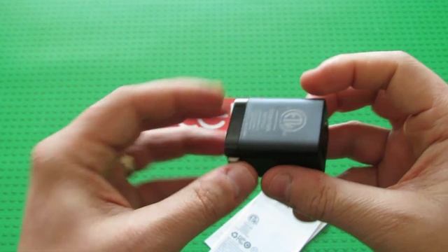 Unboxing Baseus CCCJG30CS Super Si Pro 30W Quick Charger