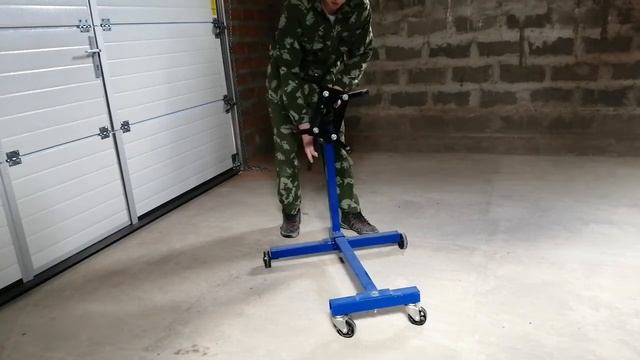 Кантователь двигателя AET на 500кг. смотреть онлайн