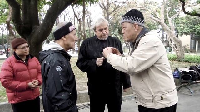 太極拳與林阿(念)龍老師801 Tai Chi 太極拳を教えるhttp://dragontaichi.blogspot.com смотреть онлайн