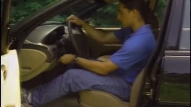 Motorweek 1996 Plymouth Breeze Road Test смотреть онлайн
