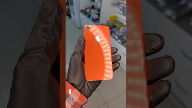 Крышка iPhone XR CORAL смотреть онлайн