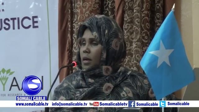 Mac hadka Cilmibaarista iyo darasaadka Siyaasada Soomaliya ee HAYAAN смотреть онлайн