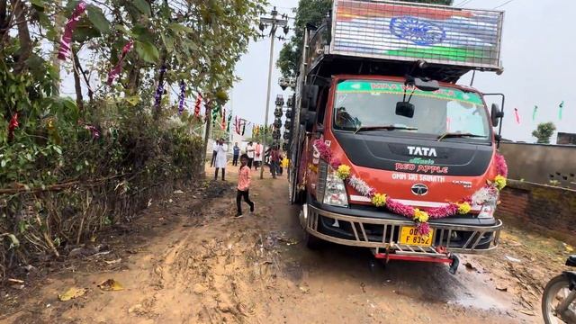 ଏ ବର୍ଷ ର ପ୍ରଥମ ଯାତ୍ରା ପଗ୍ରାମ ରେ moye moye heigola / odia comedy / 2024 this yers fast jatra program смотреть онлайн