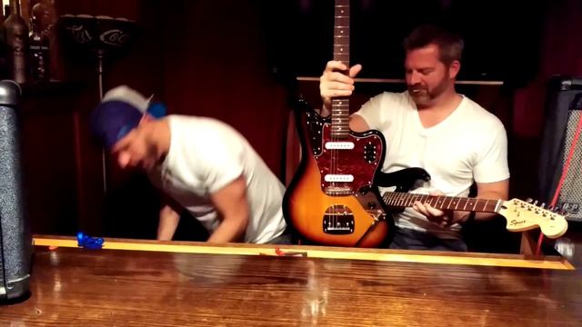 Squier Vintage Modified Jaguar Review смотреть онлайн