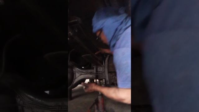 Adding Molye Isuzu Elf смотреть онлайн