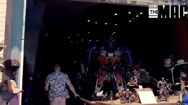 Conor McGregor: THIS IS THE MAC LIFE VENICE BEACH смотреть онлайн