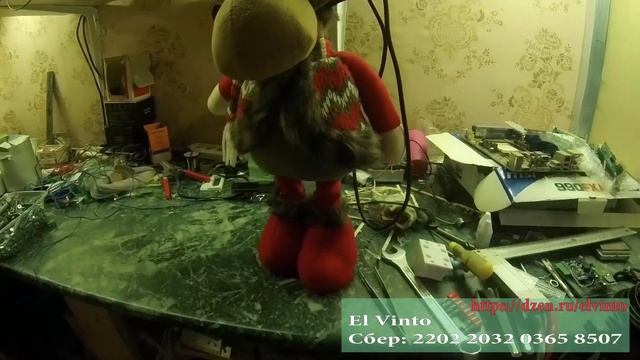 Подарили на Новый год...И вас с Наступающим! смотреть онлайн