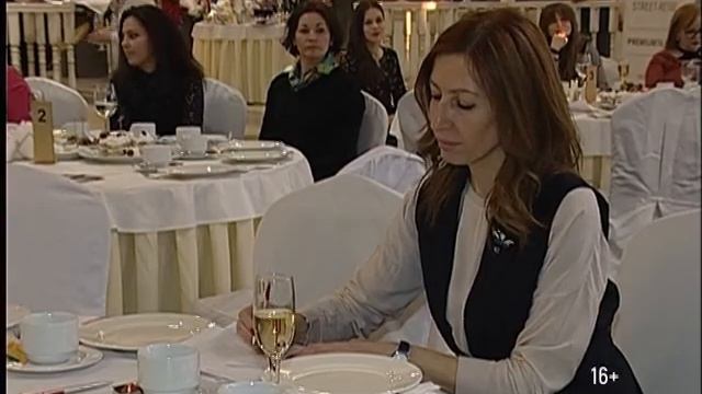 Интеллектуальная вечеринка смотреть онлайн