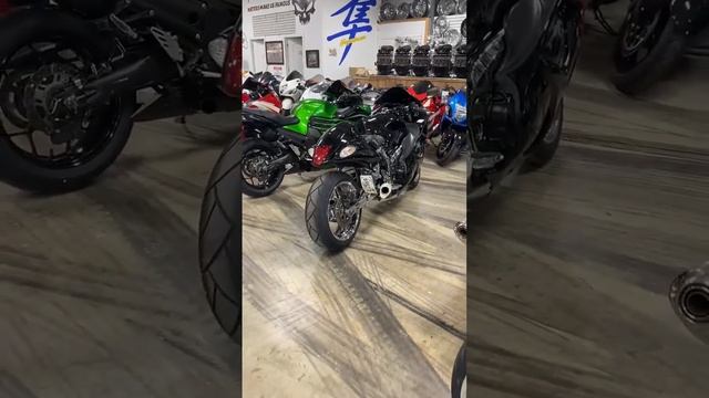 2012 Suzuki Hayabusa - 1500 miles - $13,999! - All Things Chrome 615-431-2294! смотреть онлайн