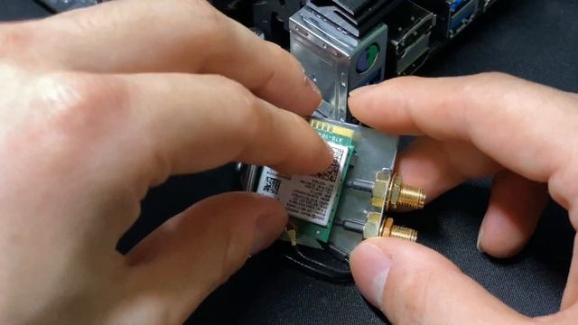 How to change NGFF M.2 wireless card on mainboard for Hackintosh(DW1560, BCM9352Z,Airdrop,handoff) смотреть онлайн