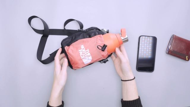 The North Face Bozer Cross Body Review (2 Weeks of Use) смотреть онлайн