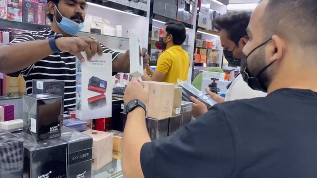 Unboxing￼ iPhone 13 pro Cheap price￼ in dubai #dubai #dubaivlog ￼#Faisalvlogsf смотреть онлайн