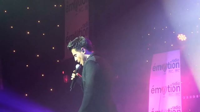Show case Vincent Niclo, radio Emotion, 2016. Qu'on me regarderait. Les jours sans. смотреть онлайн