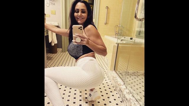 BROADCAST: 35 FEATURED MODEL: AVA ADDAMS смотреть онлайн
