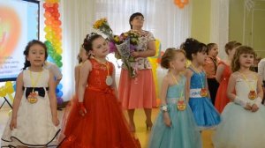 Финальная песня "Счастья и добра". Выпускной бал в детском саду