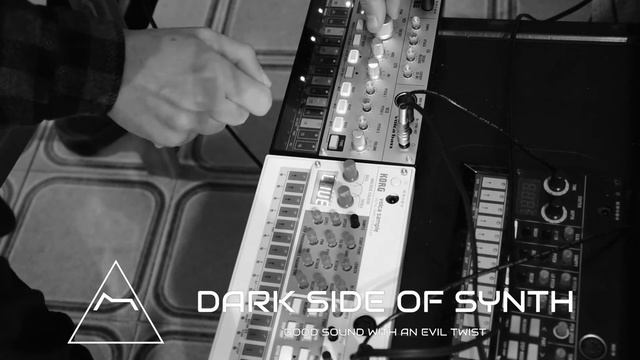 House Music with Korg Volca Bass & Sample - Synth Jam #105 смотреть онлайн