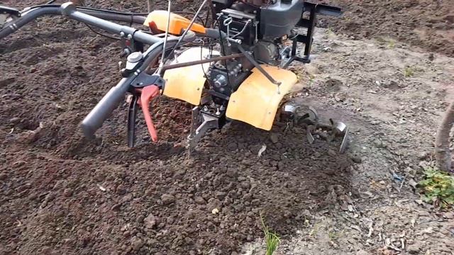 Consum record cu O'mac 12 000,frezarea de primăvară cu motocultorul cu diferențial ‼️ смотреть онлайн