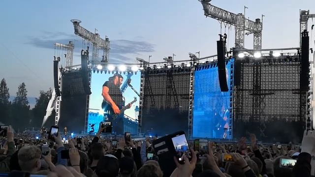 Robert Trujillo & KIRK Hammett doodle- PITKÄ KUUMA KESÄ cover смотреть онлайн