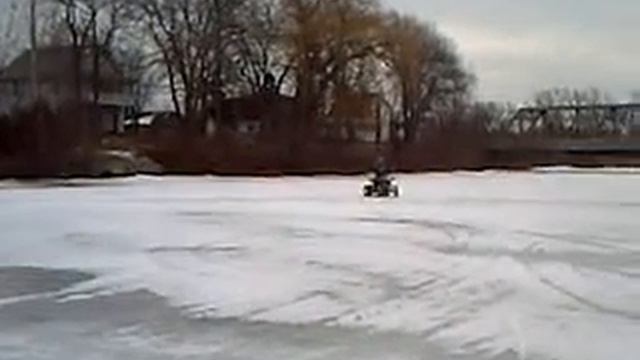 Kazuma Falcon 150 vs. Arctic Cat DVX 250 смотреть онлайн