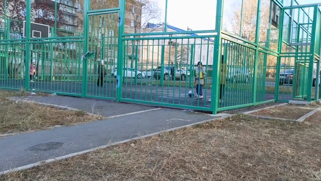 девочя здеськ смотреть онлайн