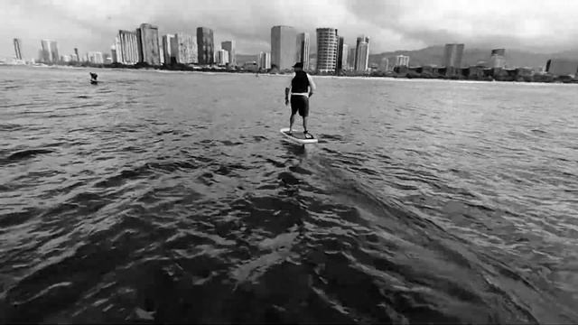 Our First Efoil Run Off Magic Island смотреть онлайн