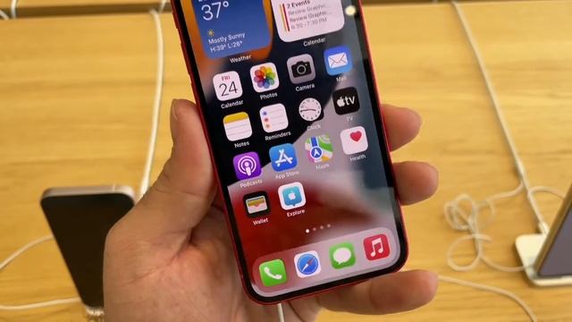 iphone 13 mini red product red | 13 mini red unboxing | frist look смотреть онлайн