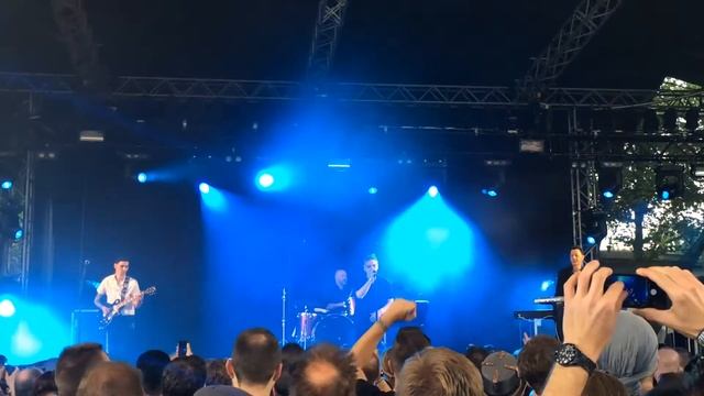 Peter Heppner - "Intro / I Won't Give Up" (23.07.2016 XII Amphi Festival 2016) HD смотреть онлайн