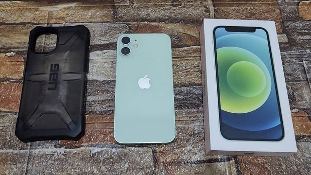 iPhone 12 mini ในปี 2022 ไปต่อหรือพอแค่นี้ !!! смотреть онлайн